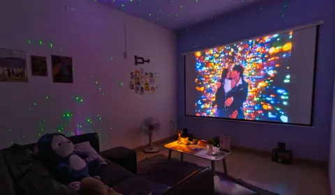 Phòng Cinema ấm cúng